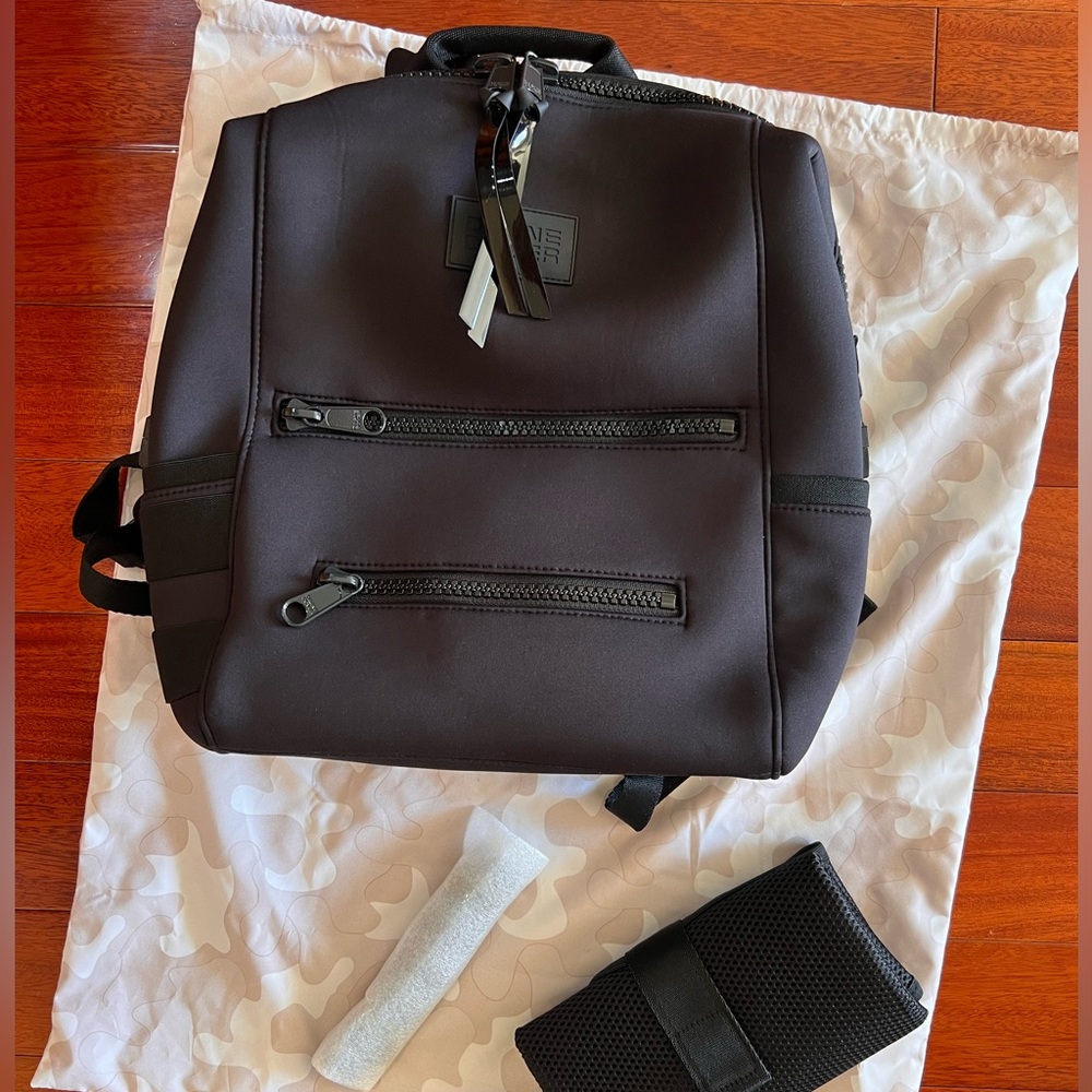 SOLD 🥳 - Picture 7 of 14